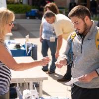 Making Waves Mingle21